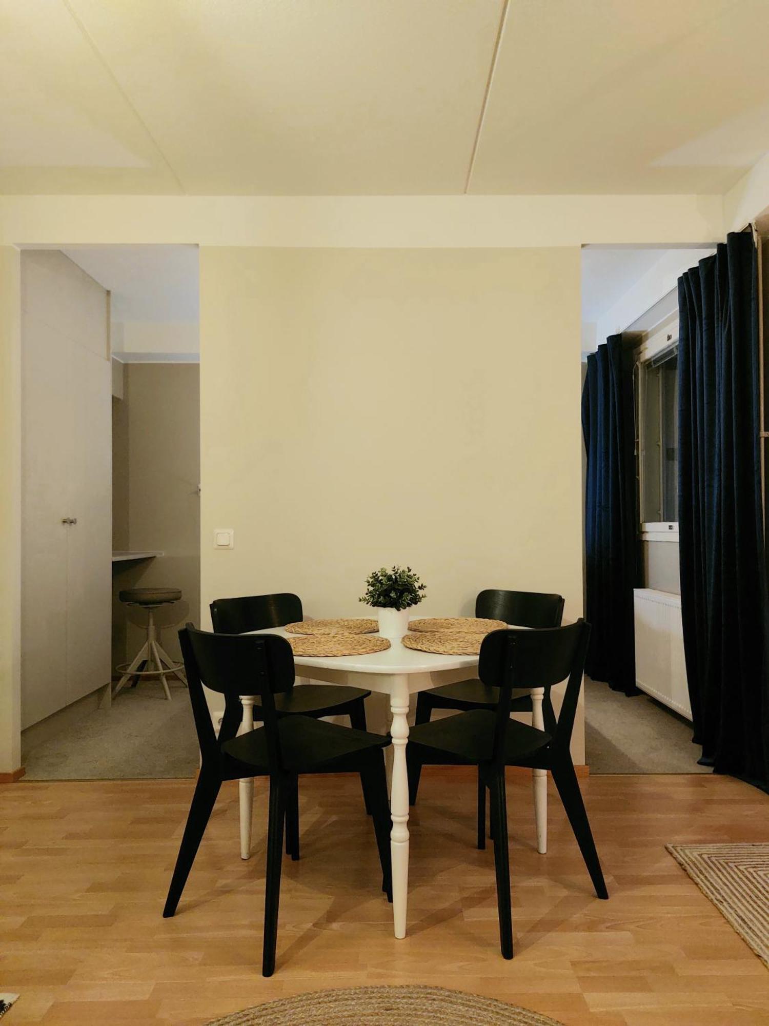 Saunallinen Kolmio Jaetkaesaaressa Helsinki Extérieur photo